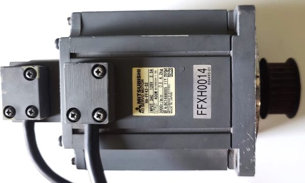 SERVO MOTOR MITSUBISHI HA-FF43-S2